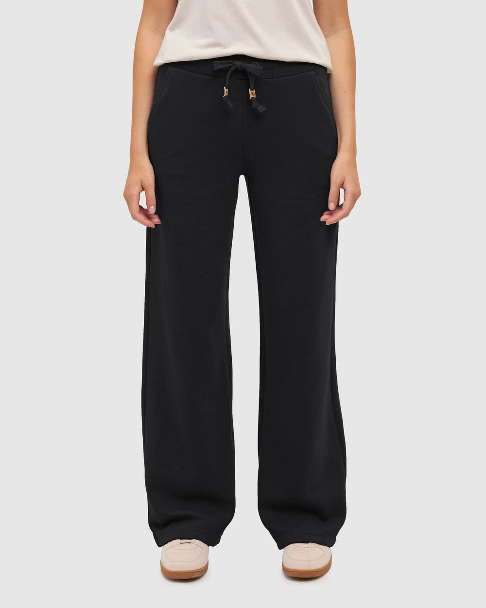 Bamone Wide Leg Sweatpant