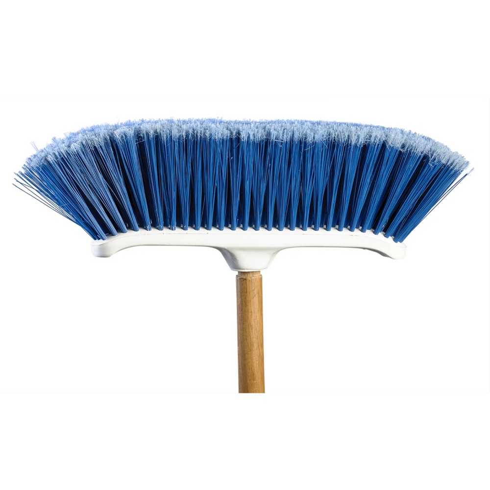 Venus Lrg Indoor Curved Mag Broom w/48" Wood Handle