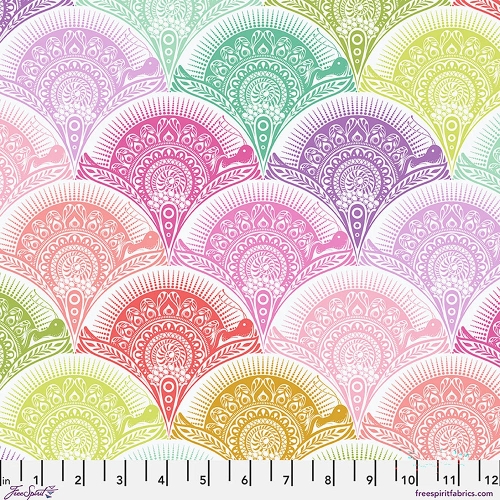 Tula Pink - Prince Charming Déjà Vu - Snail Scallop - Sugar Rush - PWTP277.SUGARRUSH