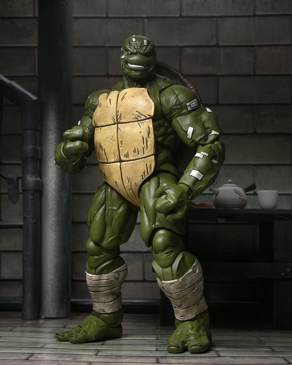 Les Tortues Ninja : Ronin endommagé au combat - Le Dernier Ronin