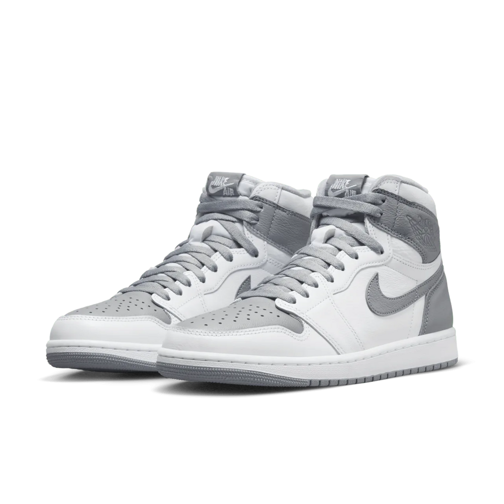 Chaussures Nike 'Air Jordan 1' - Stealth