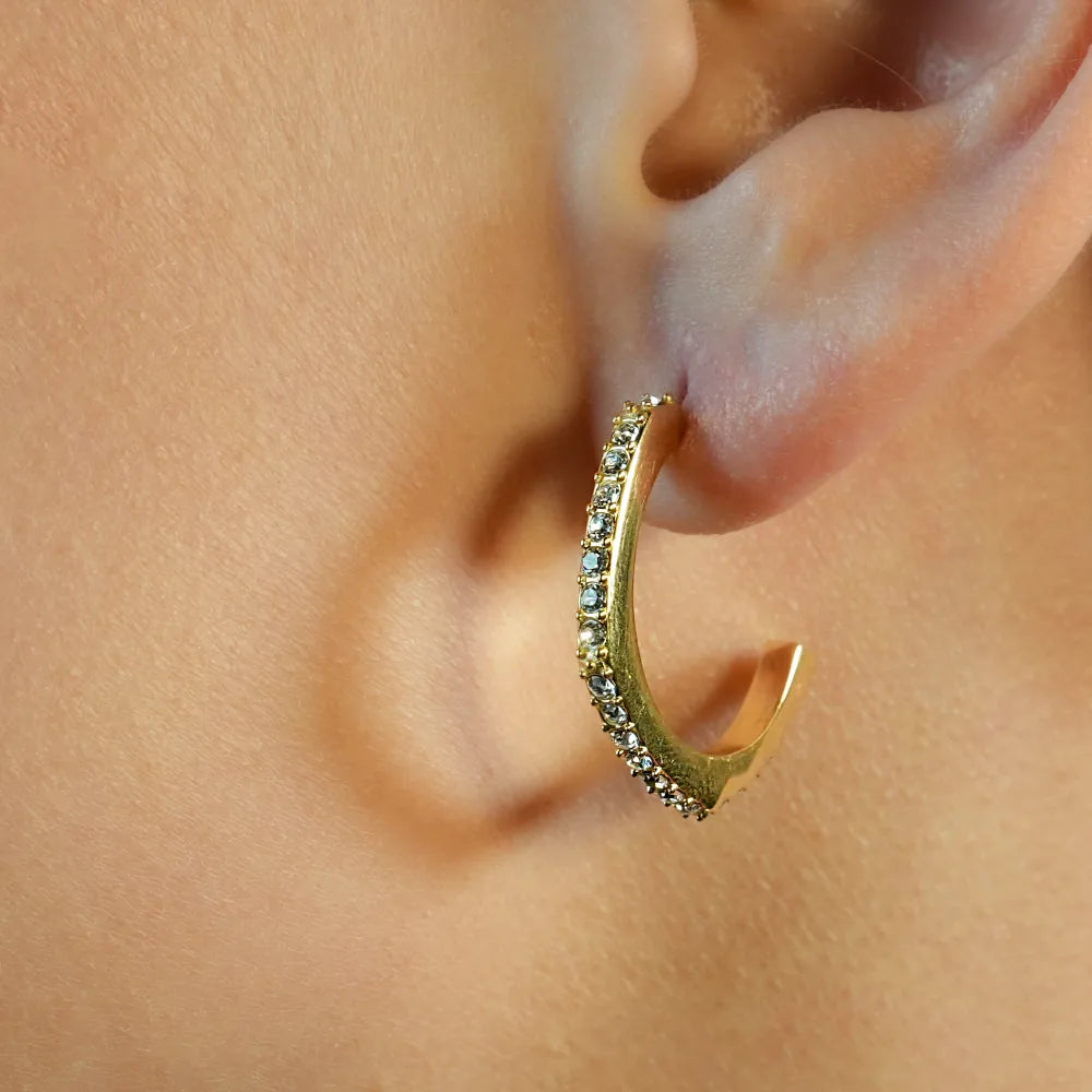 WISHAW : Boucles d'oreilles créoles pentagonales avec étincelants zircons pavés