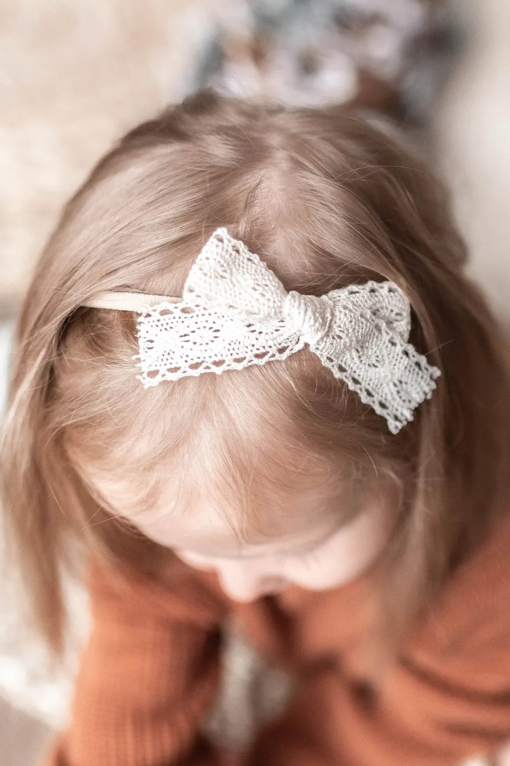 Nœud en crochet et dentelle