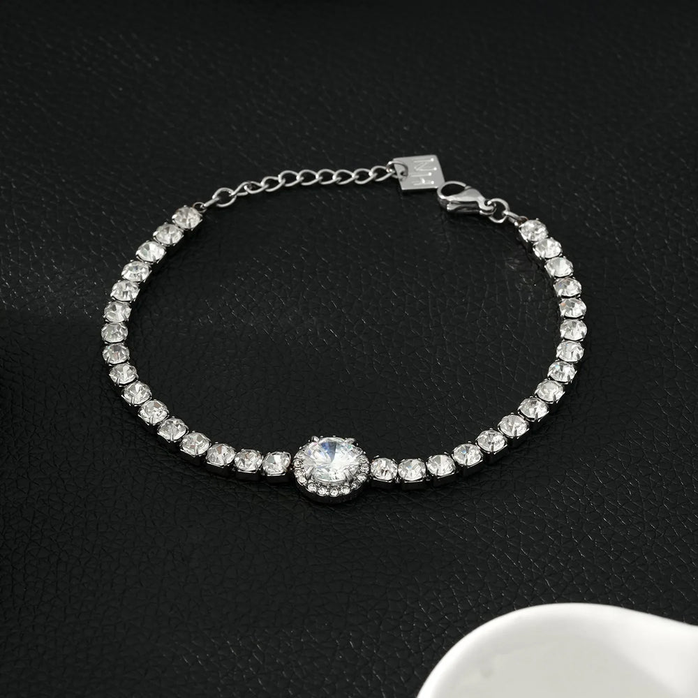 BEREA White Gold Silver Toned: Tennis Bracelet with Large Zirconia (CZ) Centrepiece – Timeless Elegance for Every Occasion