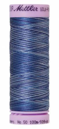 Fil de coton Mettler Silk-Finish 50wt Variegated 109 vg/100 m Bleu Soir