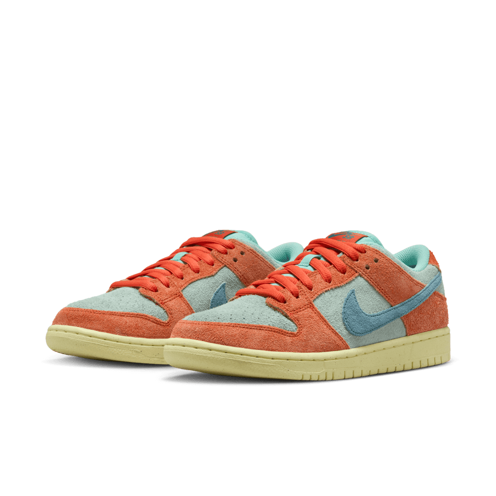 Chaussures Nike SB 'Dunk Low' - Orange Emerald Rise