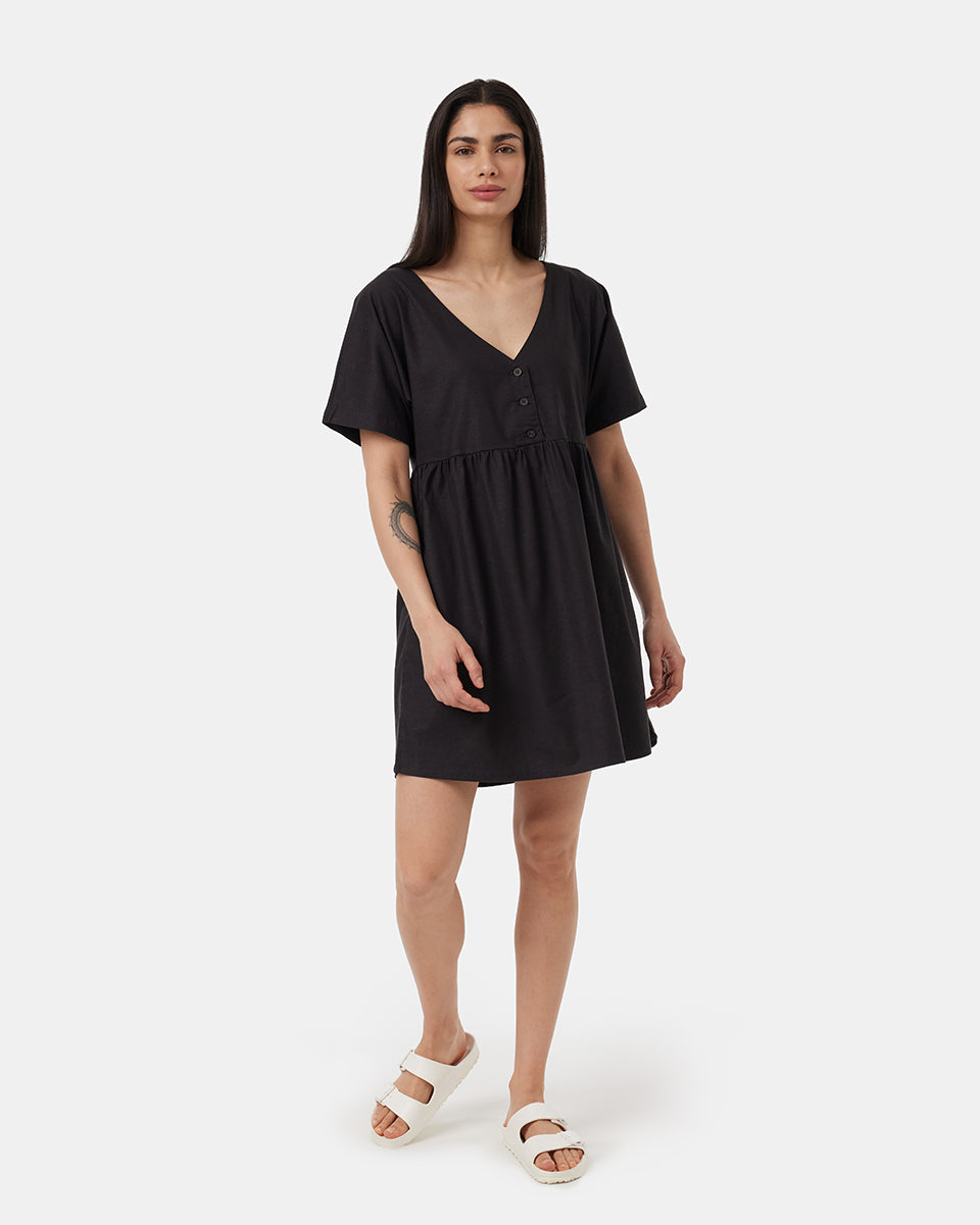 Robe trapèze boutonnée en chanvre