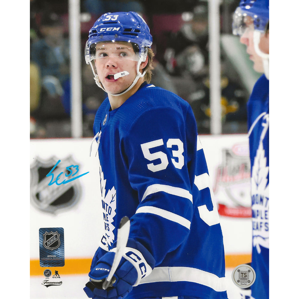 Photo 8x10 dédicacée d'Easton Cowan des Maple Leafs de Toronto mordant son protège-dents