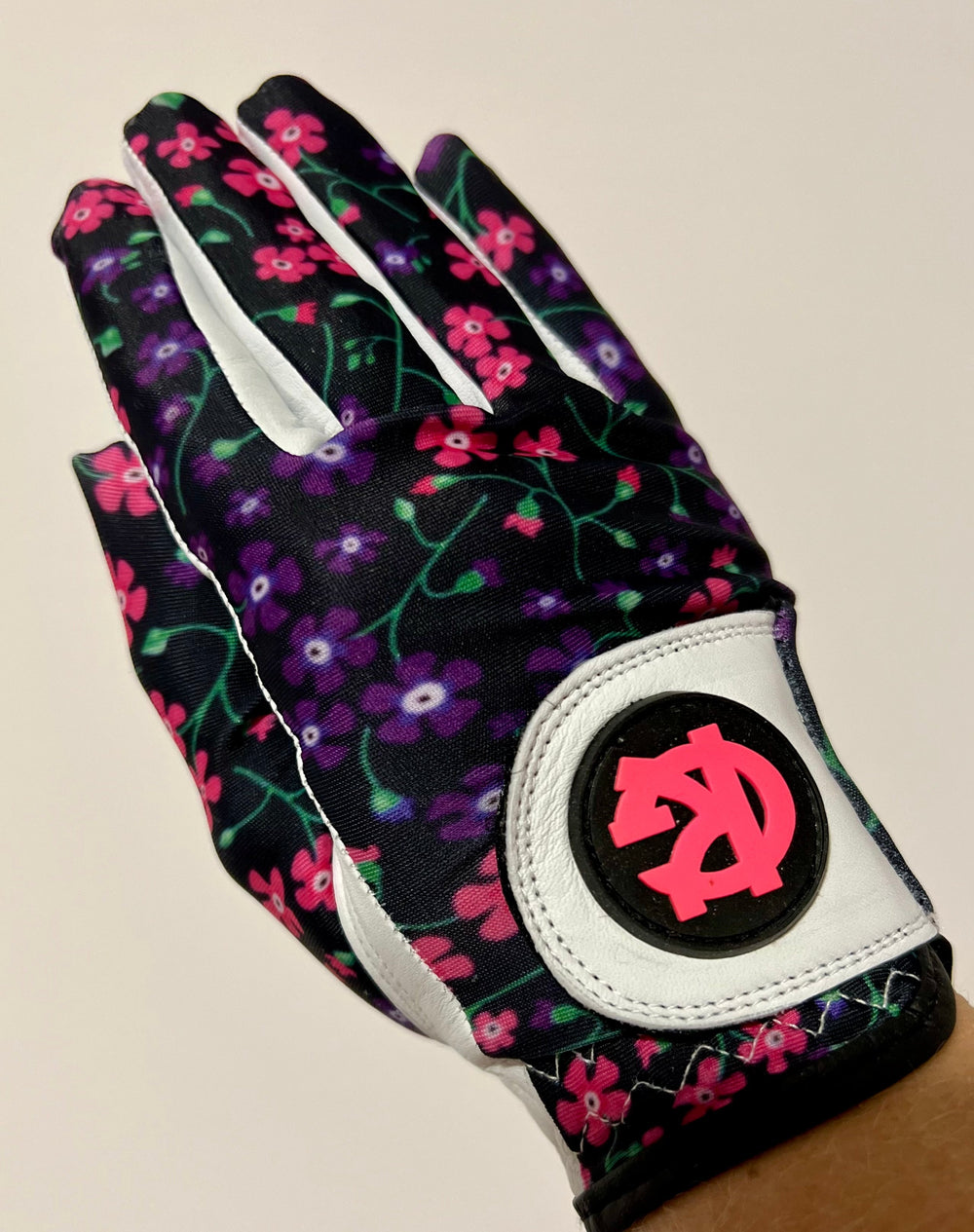CLEARANCE Women's left handed golfer gloves