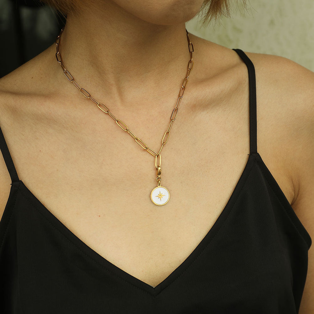 KAILA WHITE Charm Or