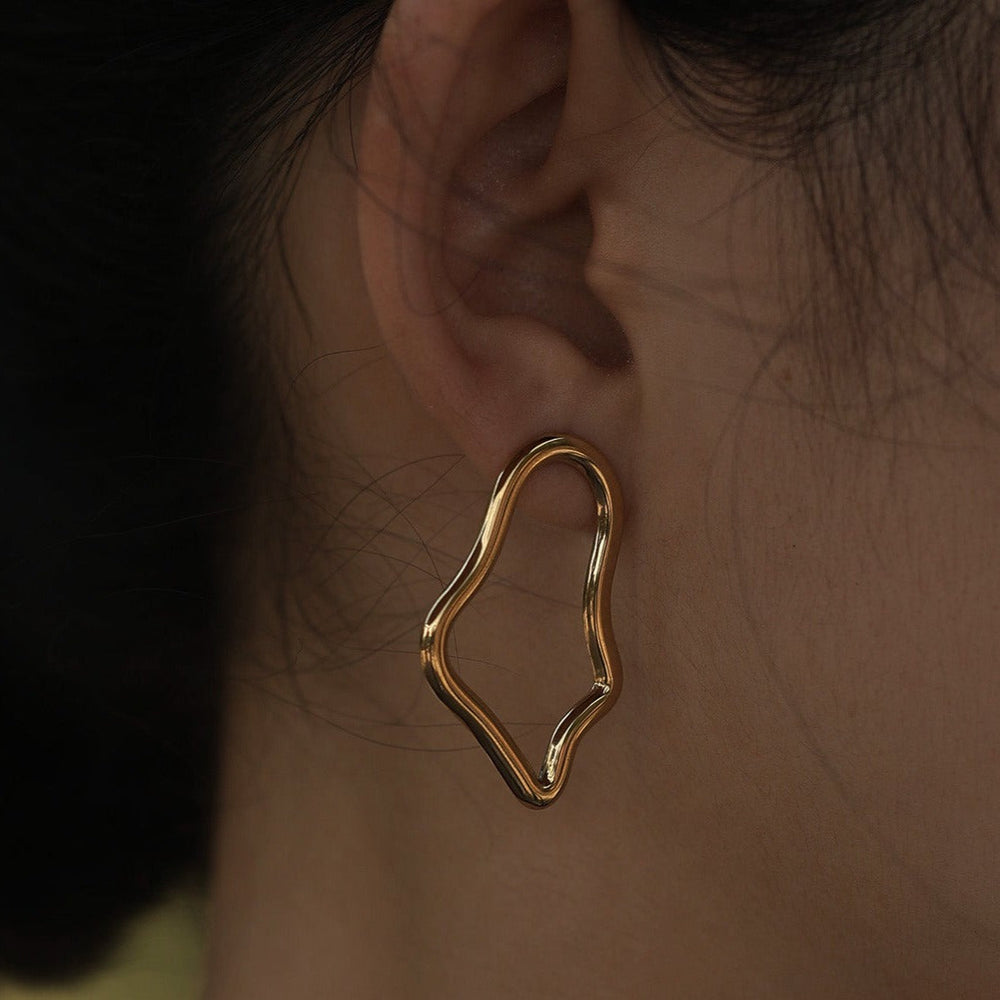 Boucles d'oreilles MARTINA en or à forme irrégulière