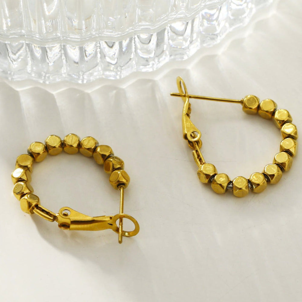 Boucles d'oreilles créoles ANDALI à perles carrées en or