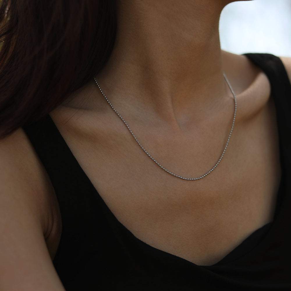 Collier délicat à billes et chaîne en argent ALYONA