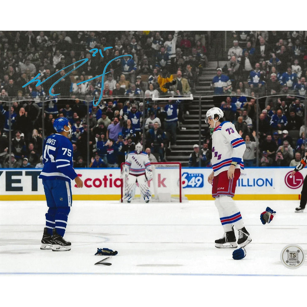 Photo 8x10 de Ryan Reaves dédicacée des Maple Leafs de Toronto vs Rempe Fight