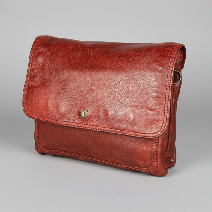 Sac bandoulière à rabat en cuir Saffiano MET