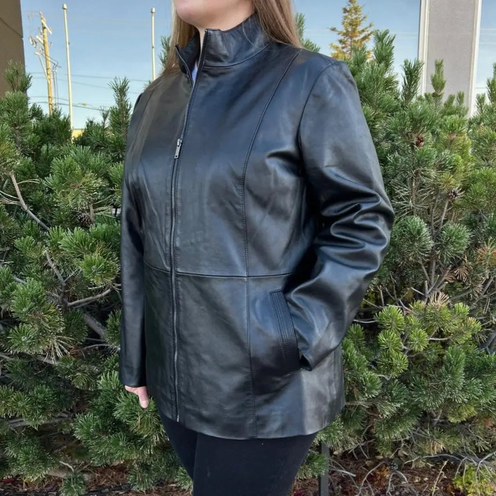Women's Lamb Leather Jacket with Zipper and Dual Pockets