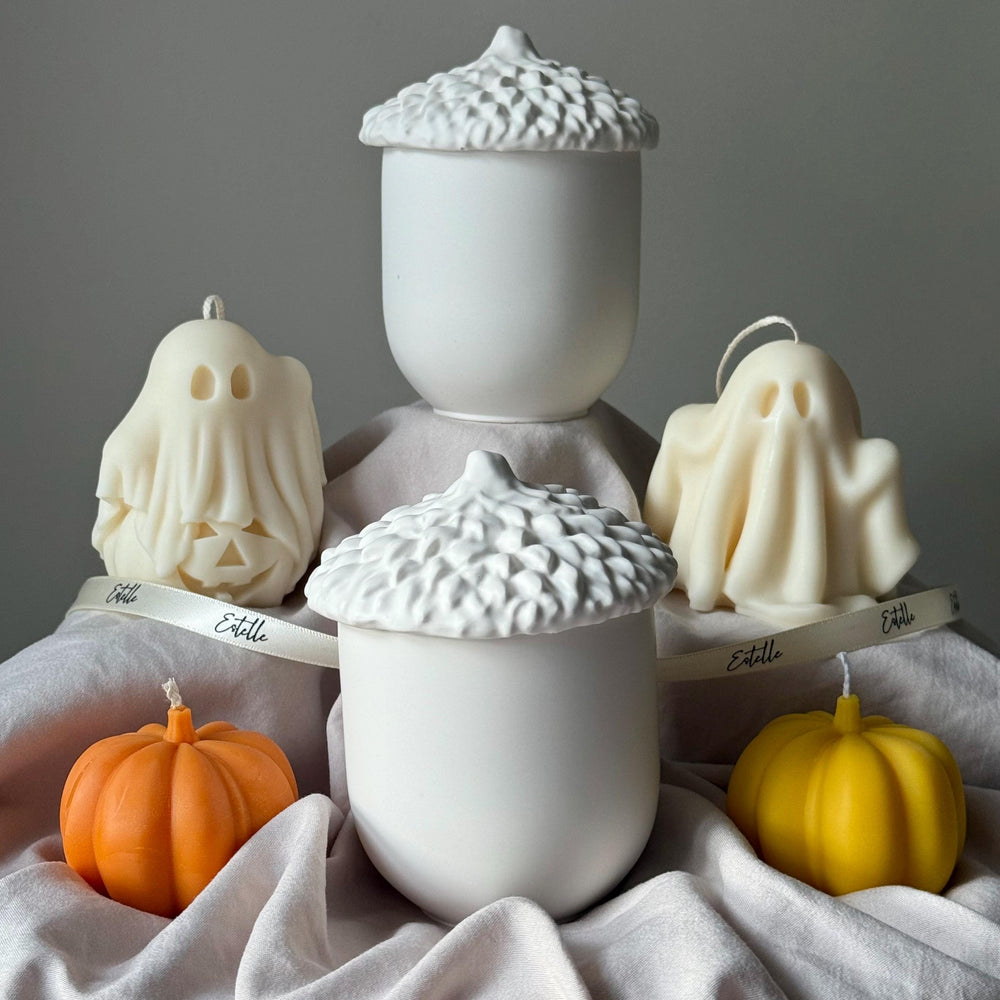 Bougie en cire de soja « Acorn Jar » : Pot en jesmonite fait main, Senteur d’automne