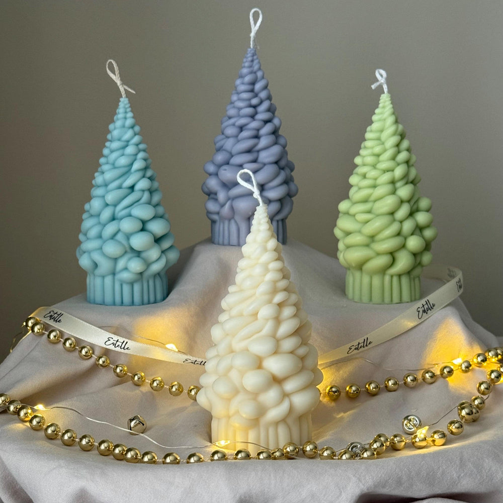 Bougie de Noël en cire de soja en forme de sapin enneigé, faite à la main : Cadeau de décoration des Fêtes