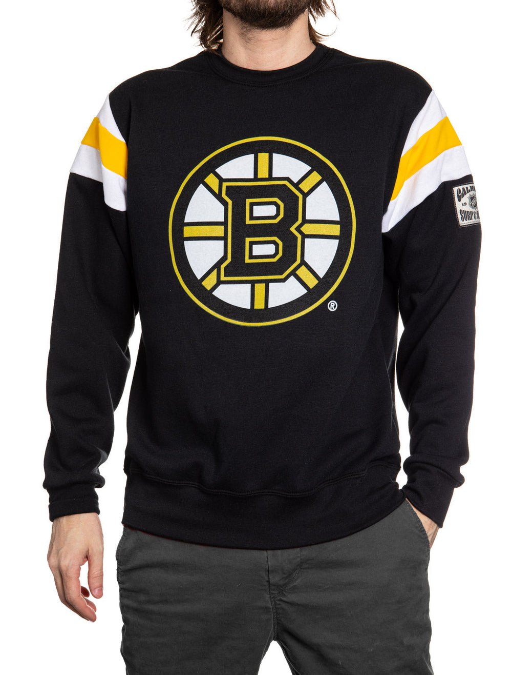 Sweat-shirt ras du cou de style rétro universitaire des Boston Bruins