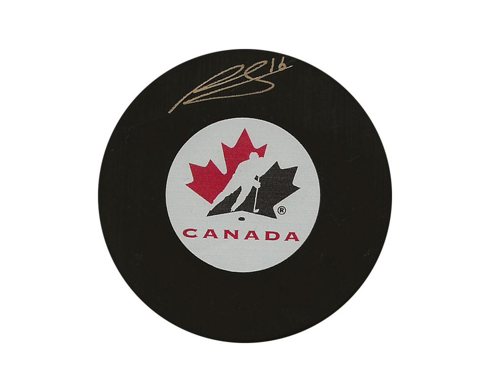 Palet de hockey autographié de l'équipe Canada par Ryan Suzuki