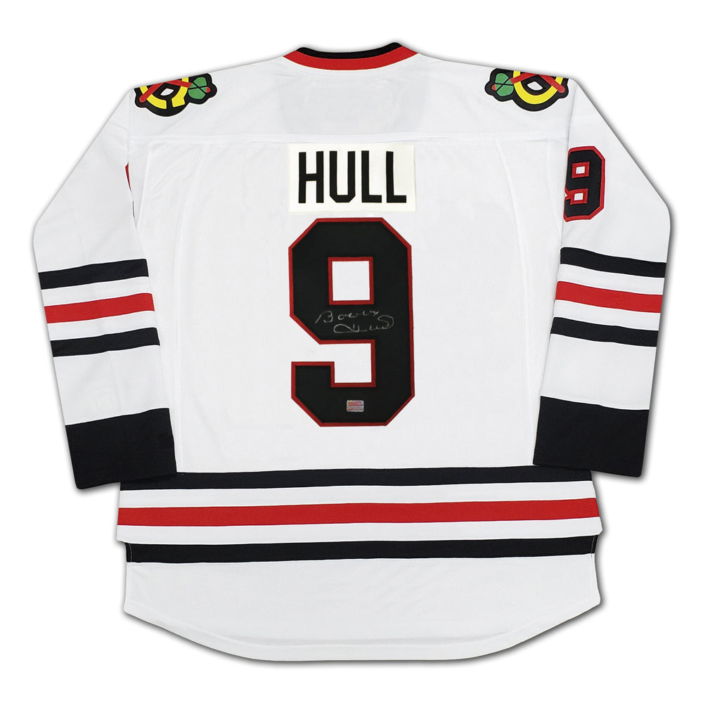 MAILLOT BLANC DES BLACKHAWKS DE CHICAGO AUTOGRAPHÉ PAR BOBBY HULL – SOUVENIR DE HOCKEY DE LA LNH SIGNÉ DE COLLECTION (TAILLE L OU XL)