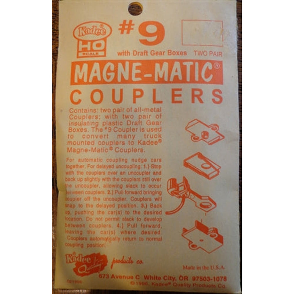 Kadee #9 HO Attelage Magnétique Métallique Tige Centrée Moyenne 9/32" avec Boîtiers d'Attelage #232, 2 Paires