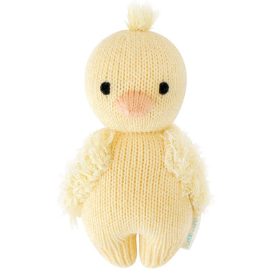 Baby duckling | Cuddle + Kind