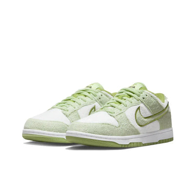 Chaussures Nike 'Dunk Low SE' - Pack Fleece Honeydew
