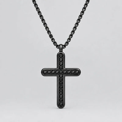 Pendentif Croix Noir en Acier Inoxydable pour Homme. Collier Biker avec Accents CZ Noirs