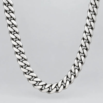Collier Homme Chaîne Cubaine en Acier Inoxydable Gris Canon. Style Motard Robuste