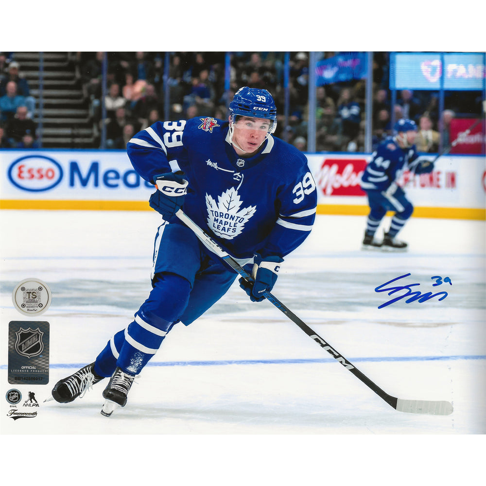 Photo 8x10 autographe de Fraser Minten des Maple Leafs de Toronto patinant