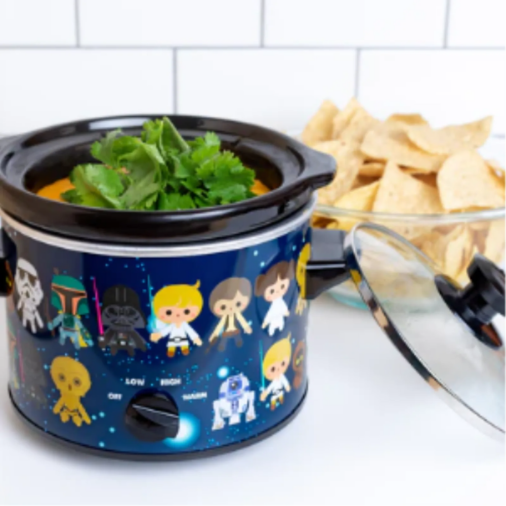 Star Wars 2-Quart Slow Cooker – Galactic Pattern Compact Crock – Perfect for Dips & Small Meals