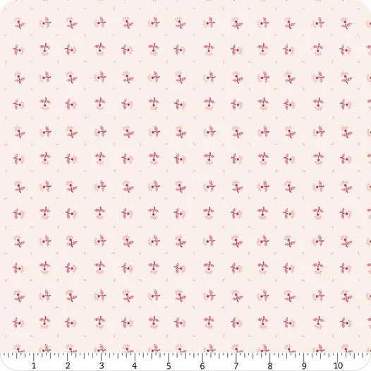 Riley Blake - Lori Holt - Berry & Sage - Latte Blooms - C17399-LATTE