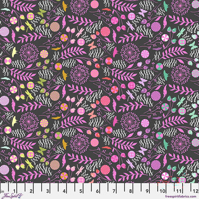 Tula Pink - Prince Charming  Déjà Vu  -  Dandelion - Licorice - PWTP279.LICORICE