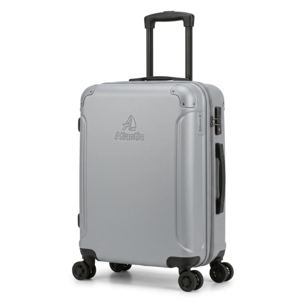 carry-on spinner with removable wet pocket
