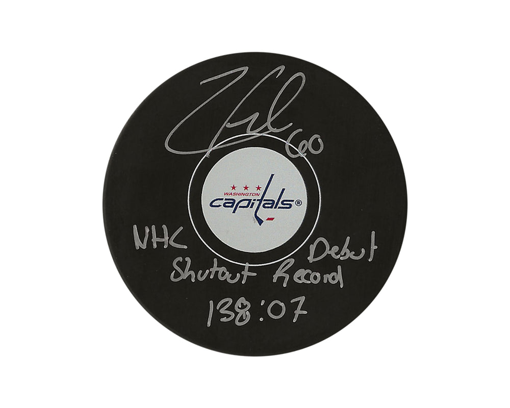 Palet de hockey Washington Capitals autographié par Zach Fucale, dédicacé "NHL Debut Shutout Record 138:07"