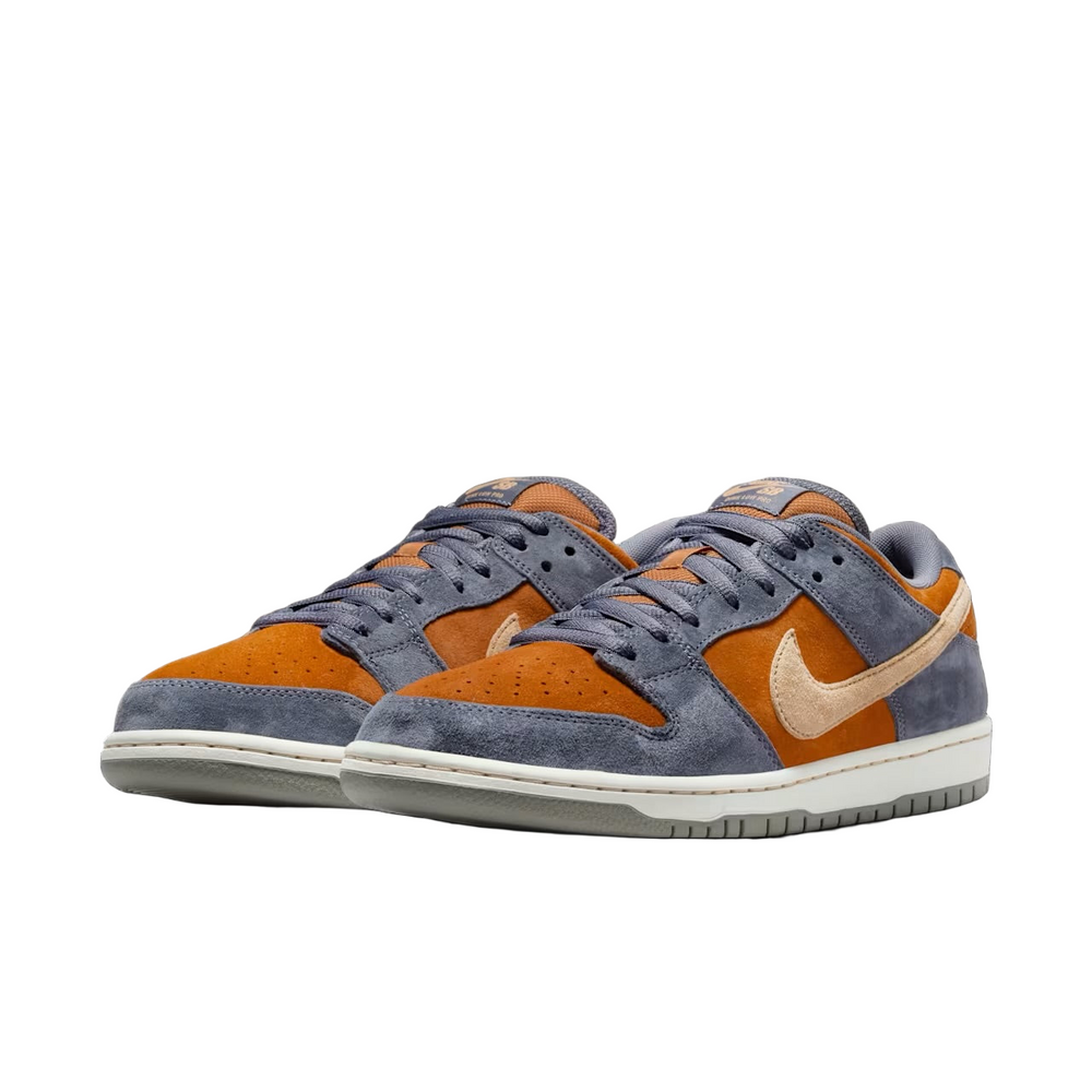Chaussures Nike SB 'Dunk Low Pro' - Light Carbon/Monarch