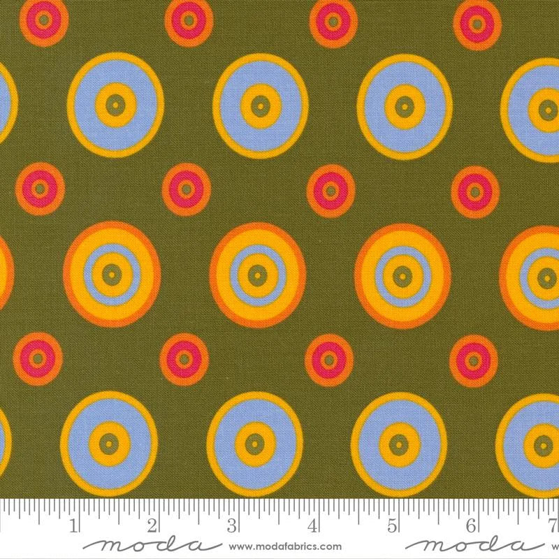 Moda - La créativité rugit, la cornichon