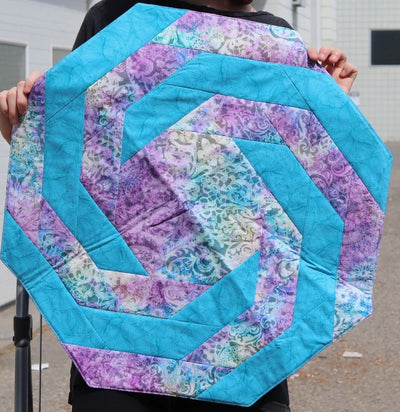 Store Sample- Table Runner - Spiral