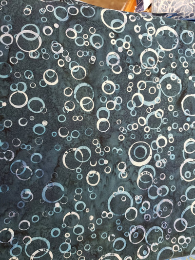 Hoffman Bali Batiks - 2165-410 - From the Depths - Circles