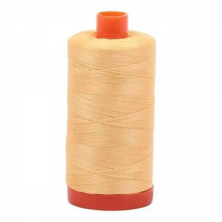 Fil Aurifil #2130 Beurre Moyen Uni