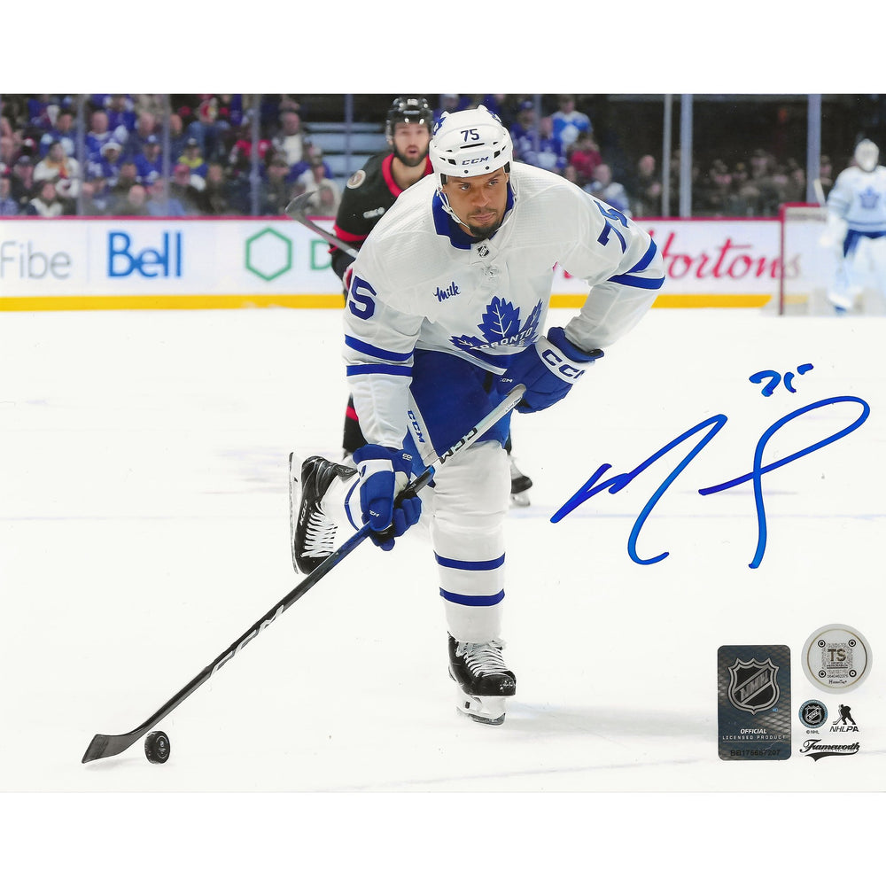 Ryan Reaves Autographed Toronto Maple Leafs Shooting 8x10 Photo — TS Sports Memorabilia