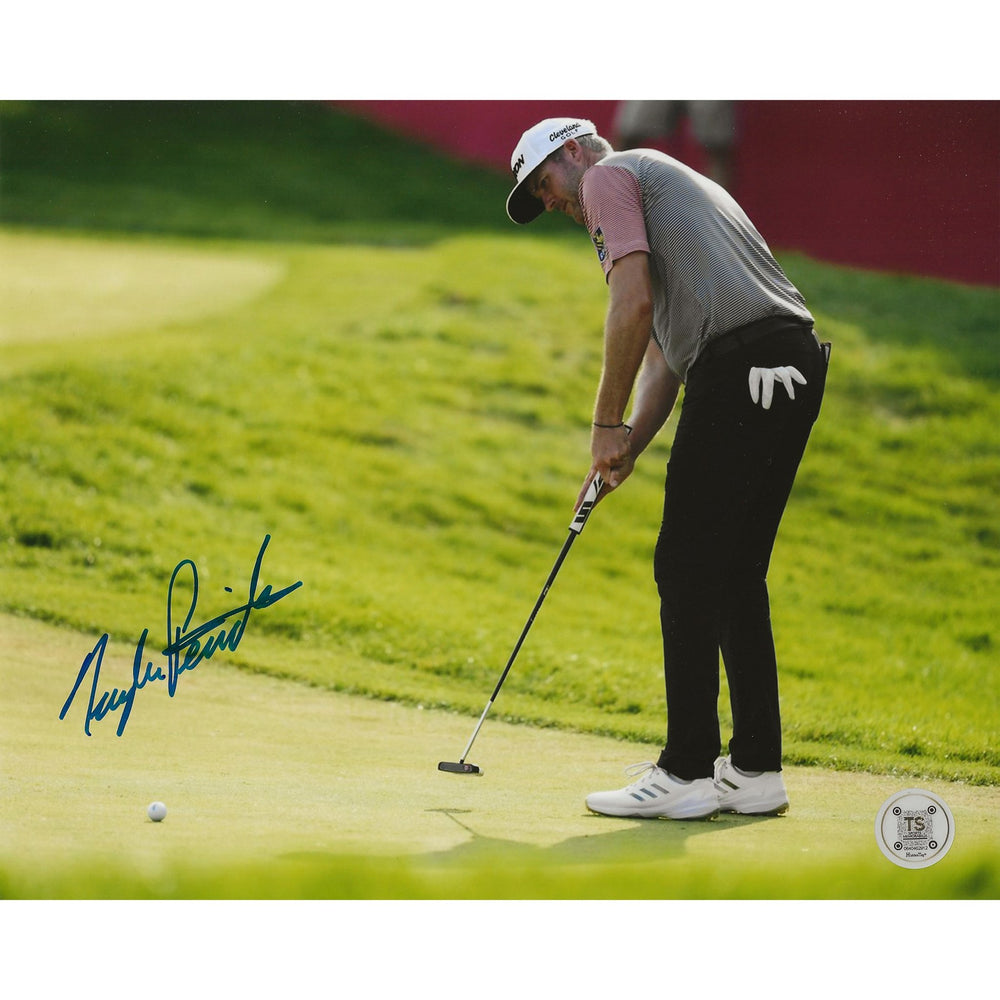 Taylor Pendrith Autographed Putting 8x10 Photo — TS Sports Memorabilia