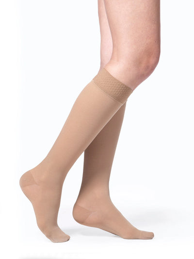 Sigvaris Essentiel Opaque Mollet avec Bande Antidérapante 30-40 mmHg Femme Bout Fermé