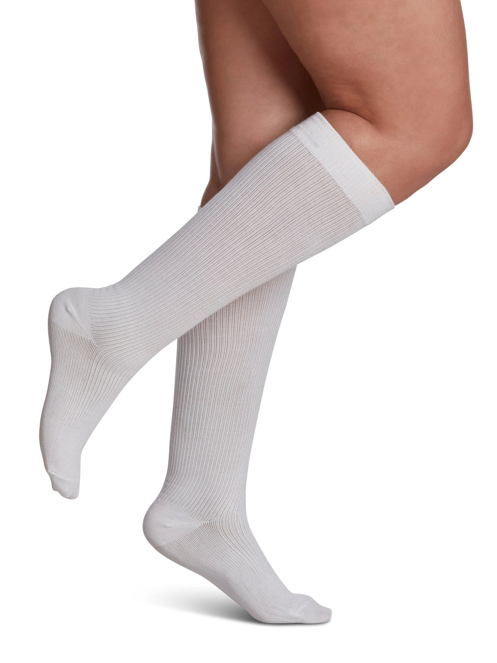 Sigvaris Women's Casual Cotton Calf 15-20mmHg Closed