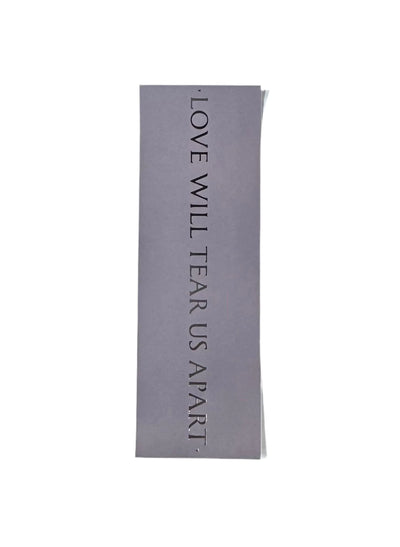 Autocollant "Love Will Tear Us Apart" de Color Bars - Lilas