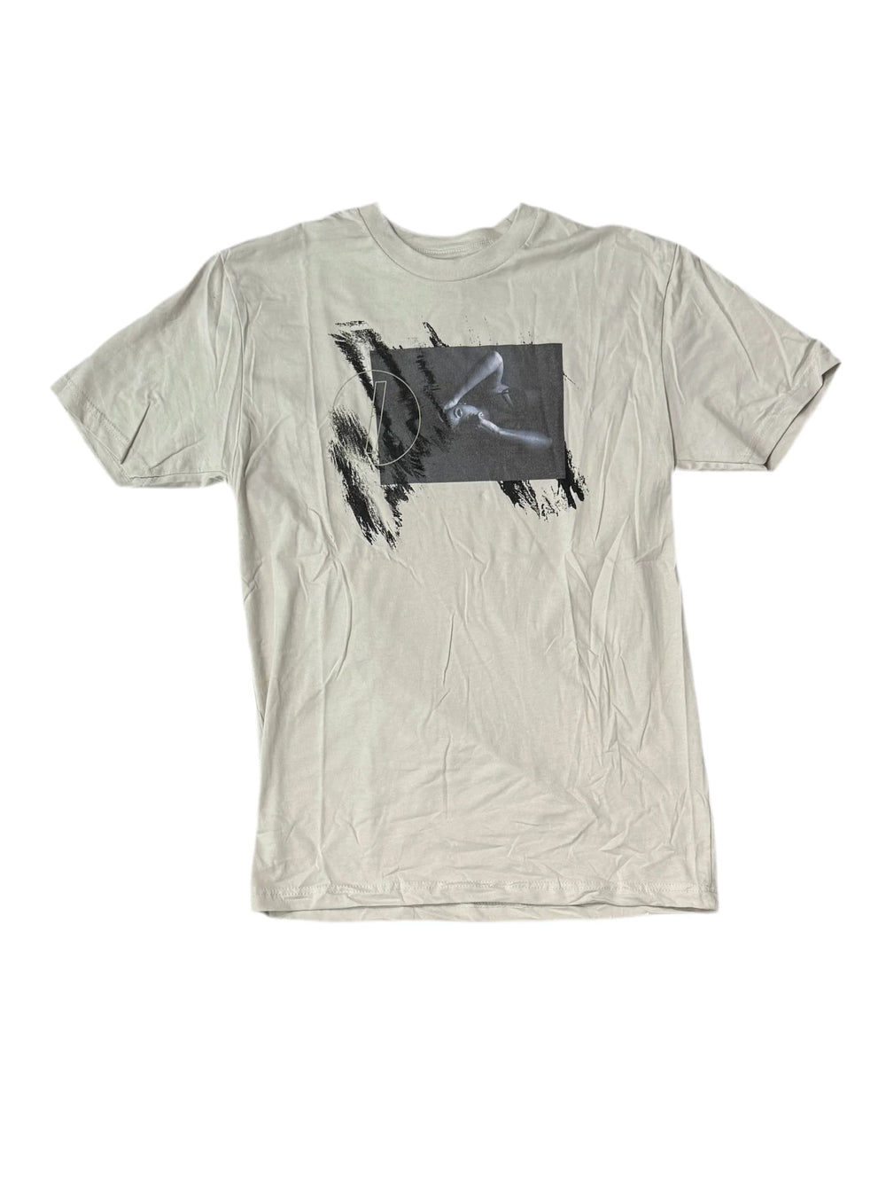 V/SUAL 'Laying Down' Tee - Cream