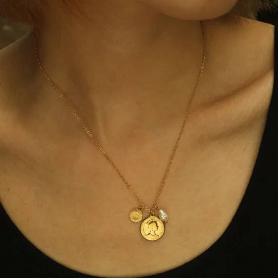 IZABELLA Gold: Vintage Charms Necklace with a Beaded Chain