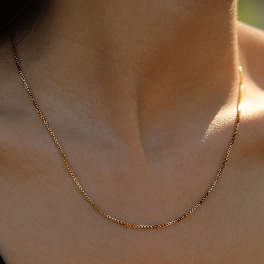 INGA : Collier à mini-maille forçat en or