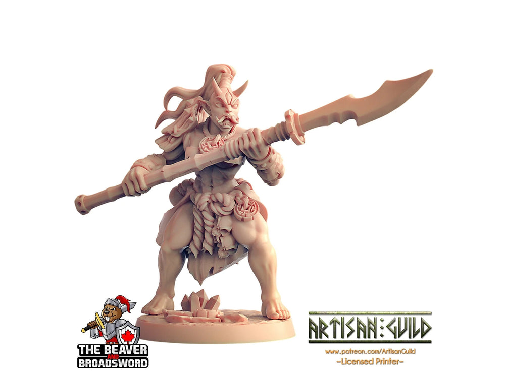 Miniature Guerrier Oni du Clan - Artisan Guild | Orque | Démon | Féminine | Barbare | Pathfinder | Moine | JdR, Jeux de Guerre, Monstre, Demi-Orque
